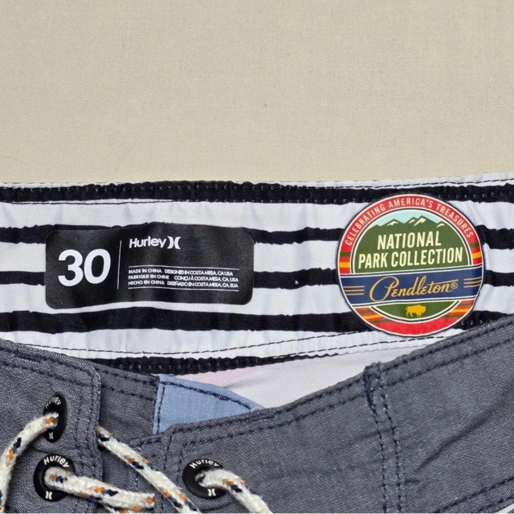 Hurley x Pendleton Yosemite National Park Board Shorts Mens 30 Blue Striped